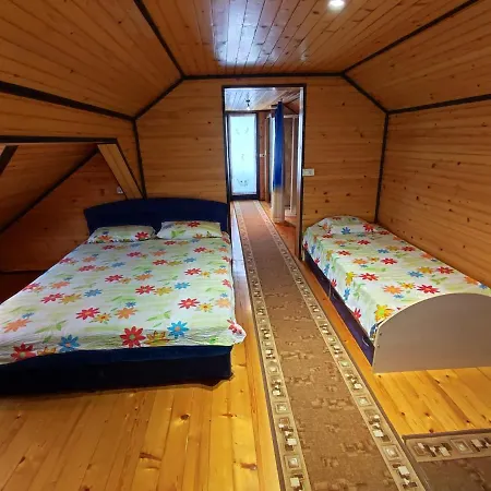 Apartma Ob Kolpi * Gradac