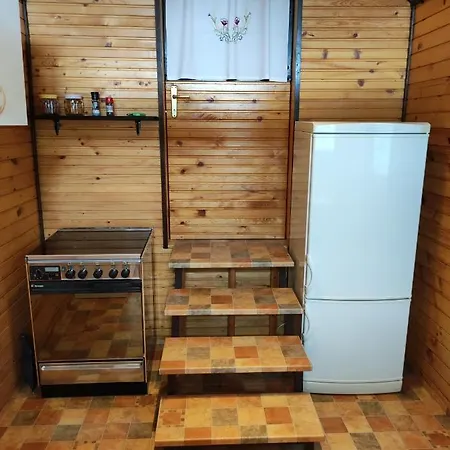 Apartma Ob Kolpi شقة *
